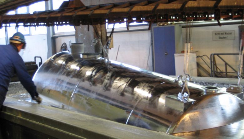 Galvanised liquid manure tank