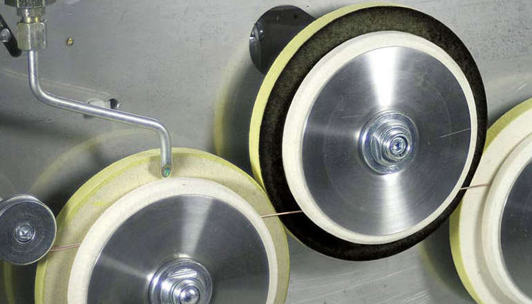 Close-up wire discs